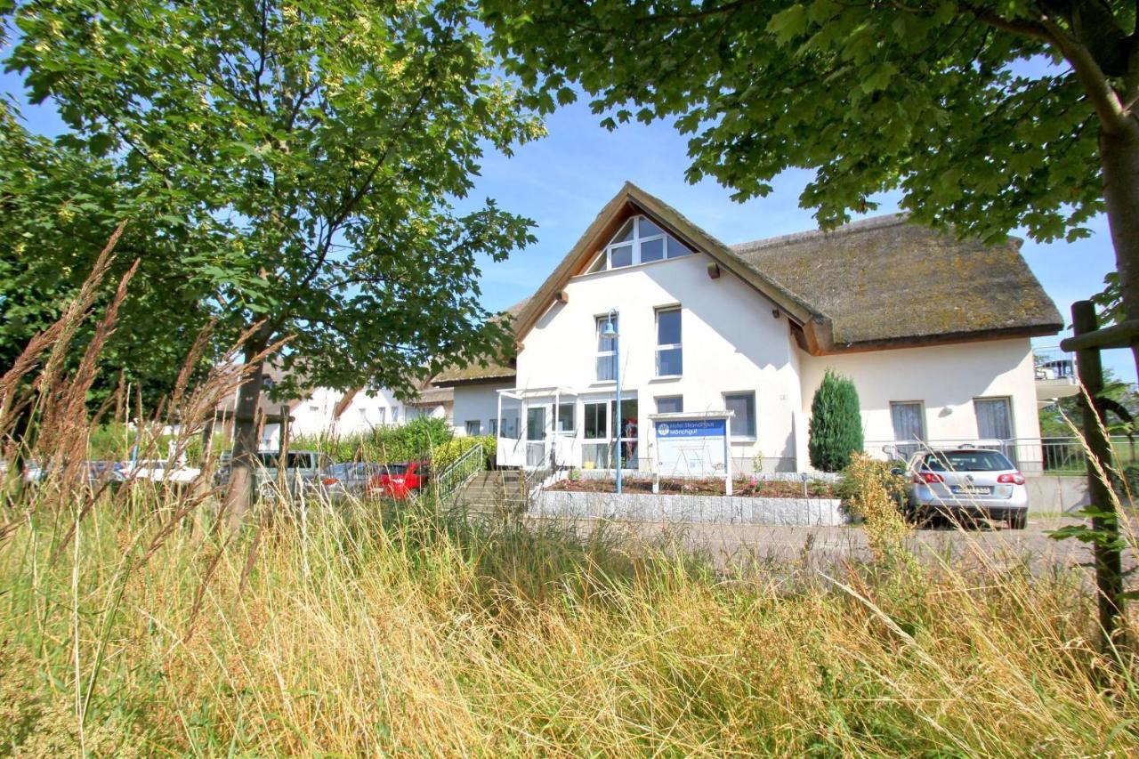 F-1010 Strandhaus Moenchgut Bed&Breakfast Dz 27 Terrasse, Strandnah, Inkl Fruehstueck Lobbe Extérieur photo